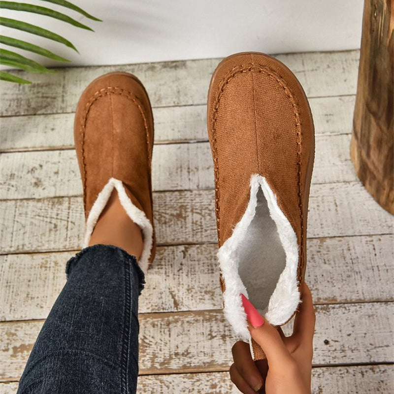 Women's V-Cut Plush-Lined Flat Ankle Boots (photo 3)