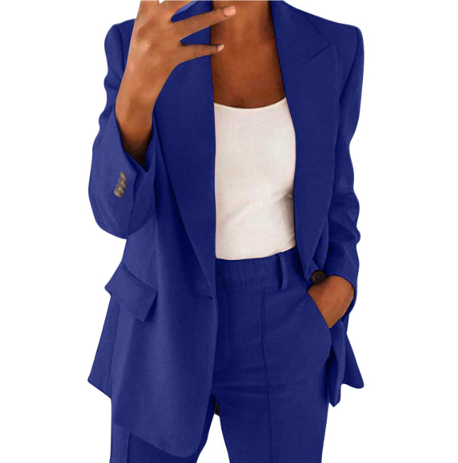 Women's Two-Piece Suit: One-Button Blazer and Slim Trousers (photo 11)