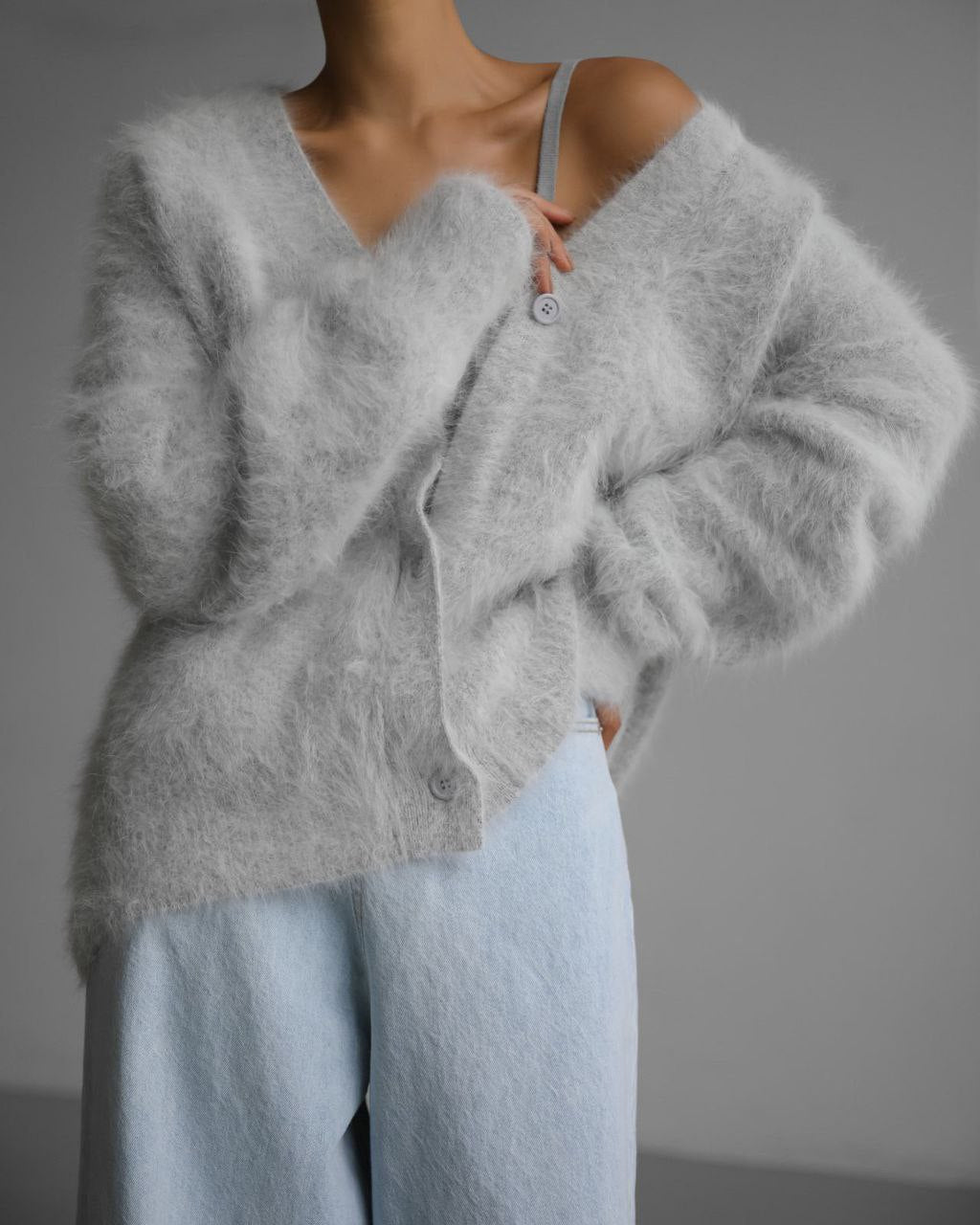 Women's Loose V-Neck Button Knit Cardigan (photo 8)