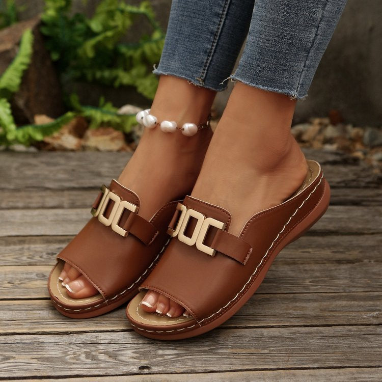 Women's Chain-Detail Platform Wedge Slides (photo 9)