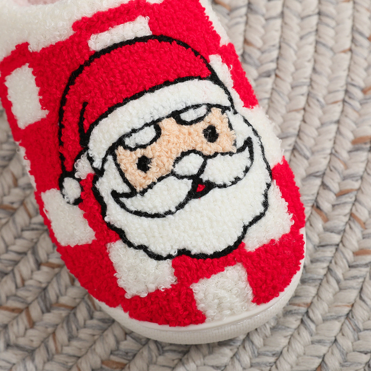 Christmas Plaid Santa Plush Slippers (photo 5)