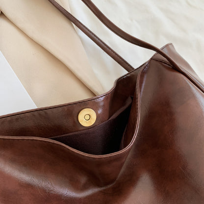 Large Soft PU Shoulder Bag (photo 5)