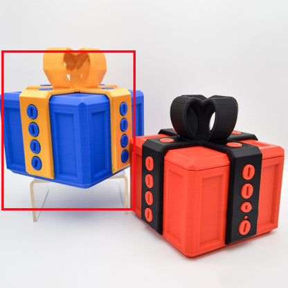 3D-Printed Prank Gift Box with Screws (photo 10)
