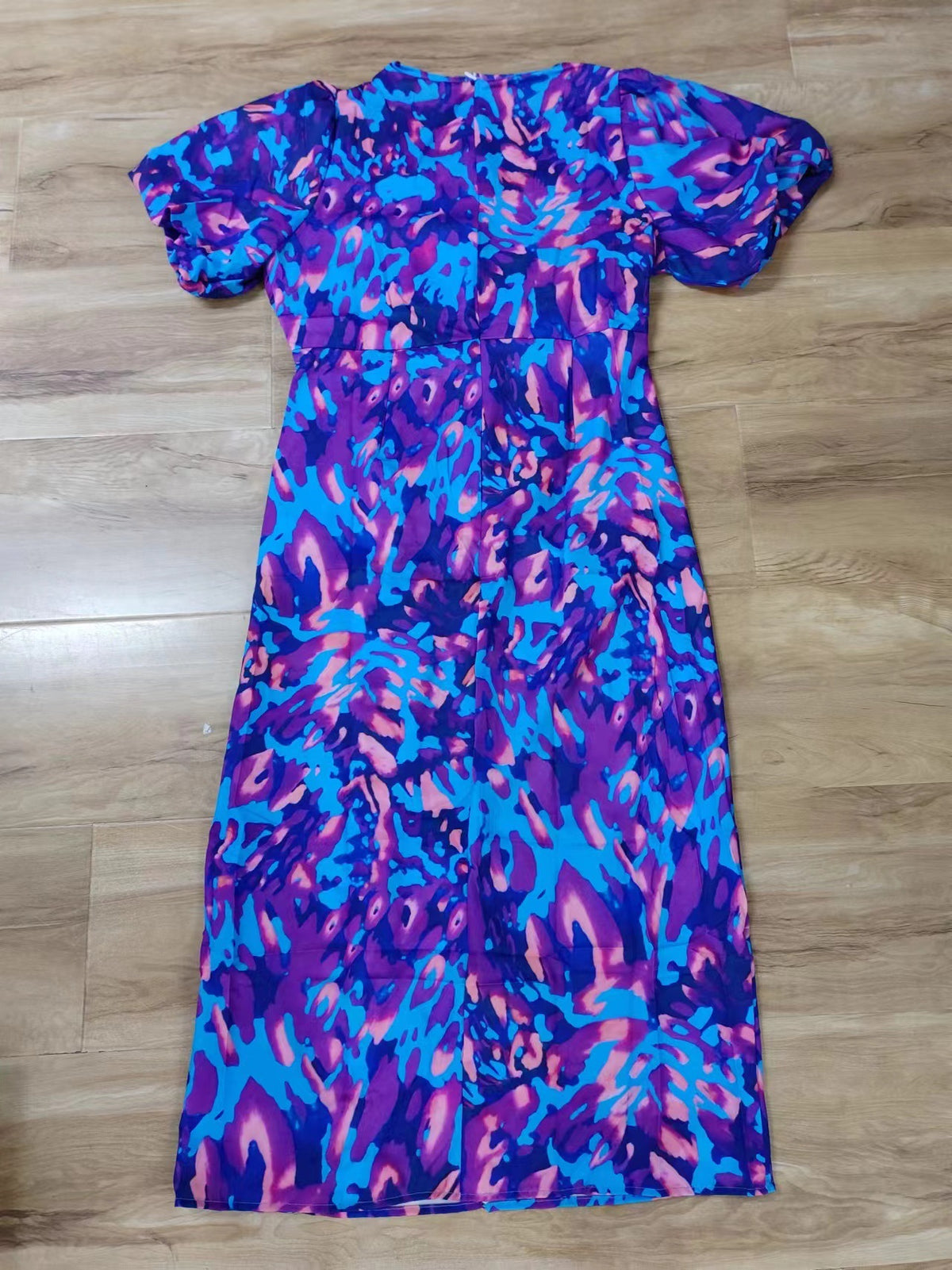 Women's Puff-Sleeve Floral V-Neck Long Dress (photo 10)