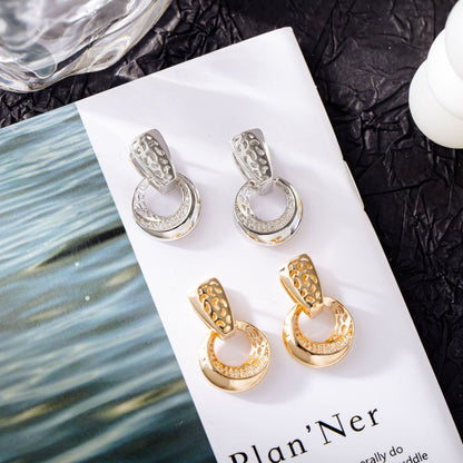 Hollow Moon Flower Drop Earrings with Zircon (photo 4)