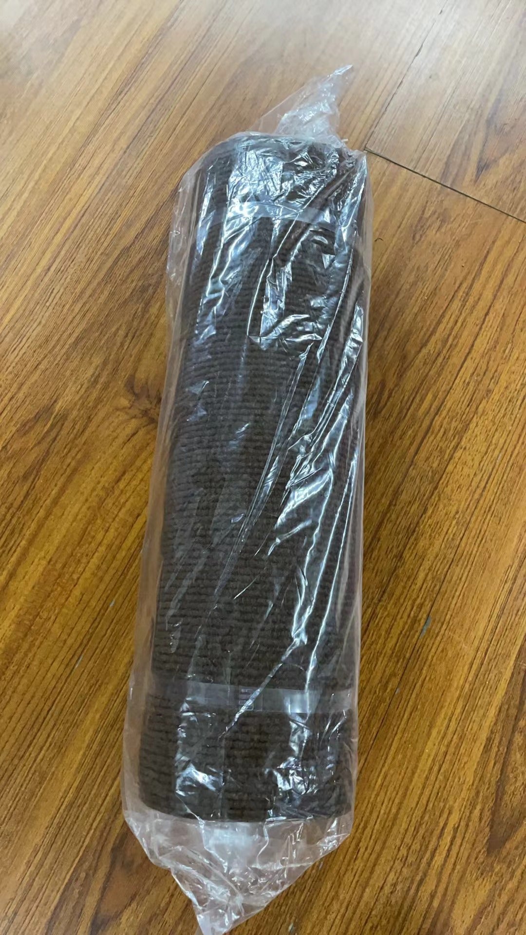 Self-Adhesive Trimmable Cat Scratch Carpet Pad (photo 11)
