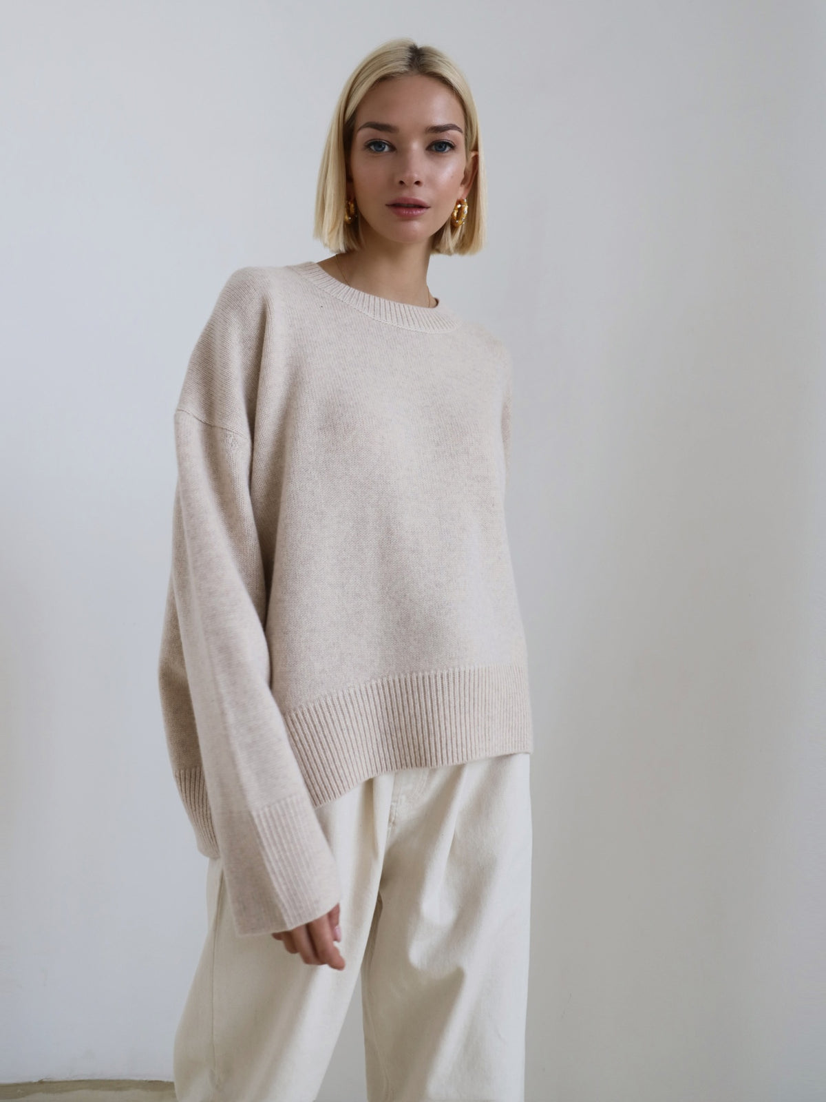 Women's Thick Knit Crewneck Pullover Sweater, Loose Fit (photo 6)