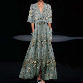 Women's Floral V-Neck Short-Sleeve Maxi Dress with Slit (photo 3)