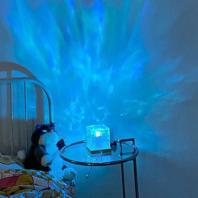 16-Color Water Ripple Crystal Night Lamp with Remote (photo 3)