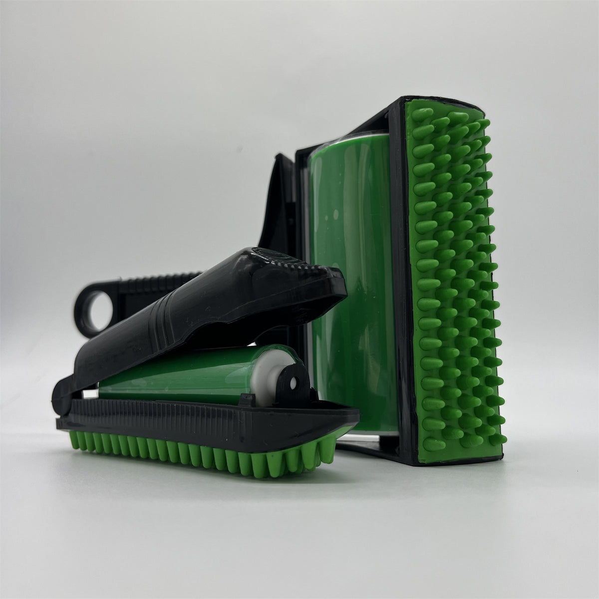 Washable Reusable Lint and Hair Roller (photo 4)