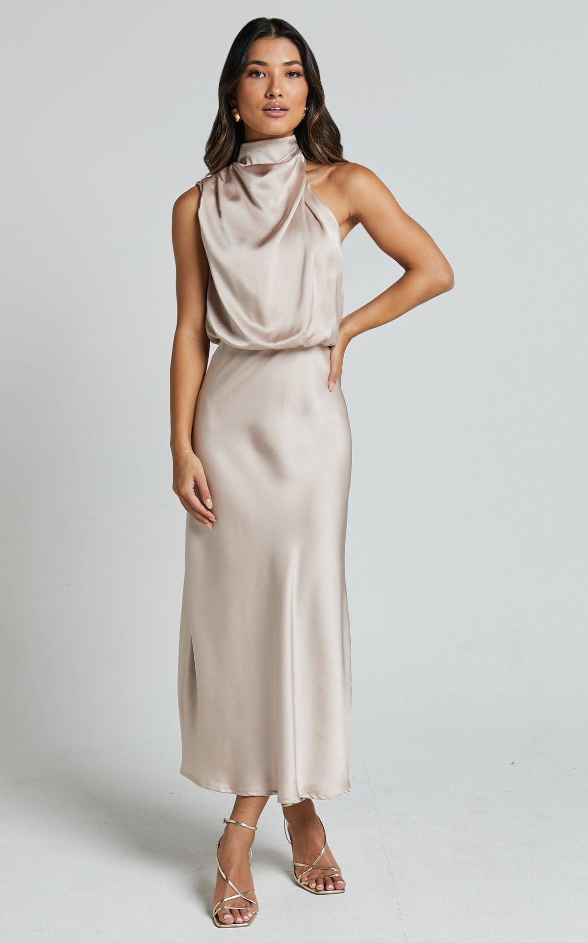 Women's Sleeveless Fitted Evening Dress (photo 13)