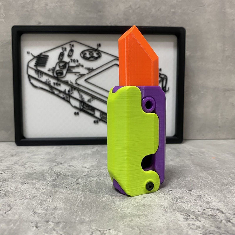 3D-Printed Carrot-Shaped Fidget Toy with Retractable Plastic Blade (photo 8)