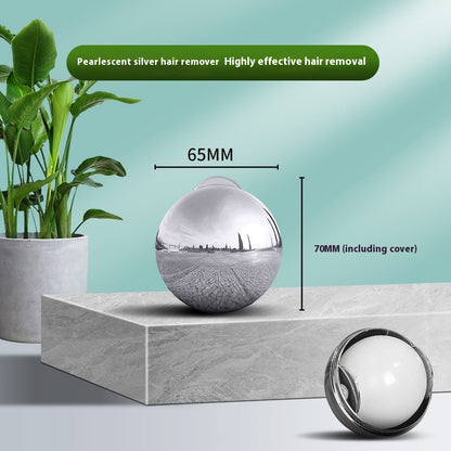 Reusable Gel Lint and Pet Hair Remover Ball (photo 7)
