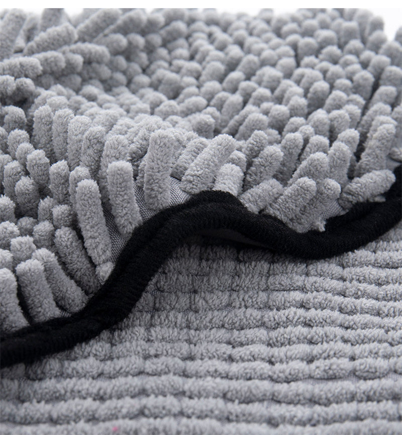 Chenille Pet Drying Towel with Hand Pockets (photo 8)