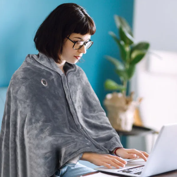 USB Heated Wearable Blanket Wrap with Zipper, 59 x 31 in (photo 5)