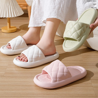 Rhombus Pattern EVA House Slippers (photo 2)