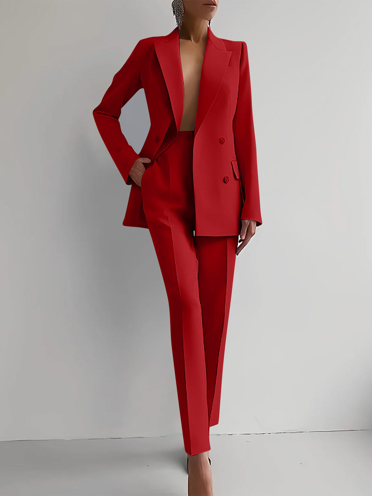 Women's Single-Breasted Jacket and Slim Trousers Suit (photo 11)