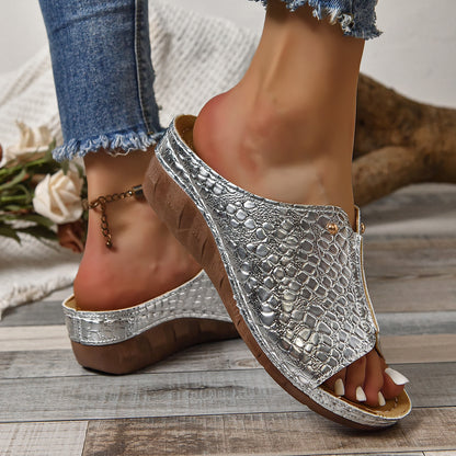 Women's Crocodile-Pattern Peep-Toe Wedge Sandals (photo 2)