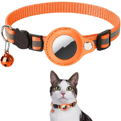Reflective Pet Collar with AirTag Holder (photo 15)