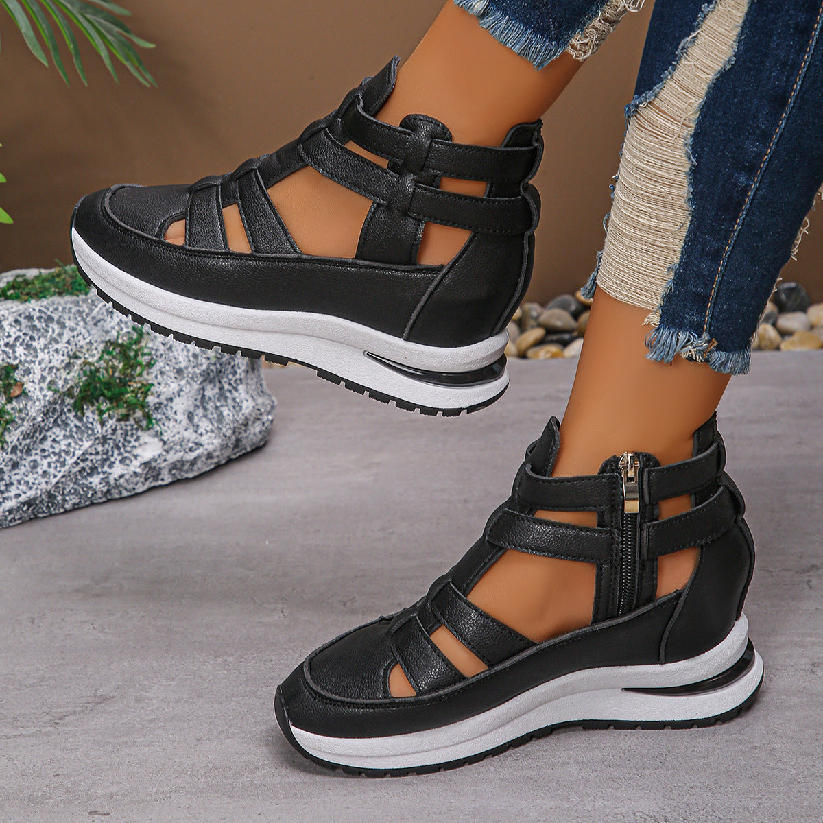 Women's Closed-Toe Cut-Out Platform Sandals (photo 5)