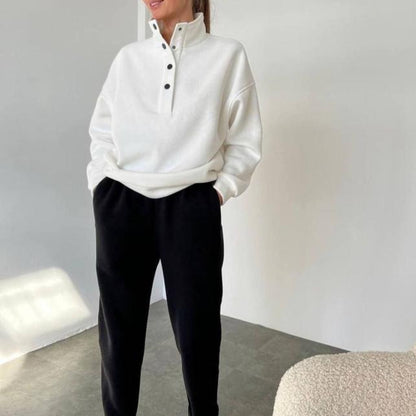 Women's Oversized Hoodie and Pants Set (photo 3)