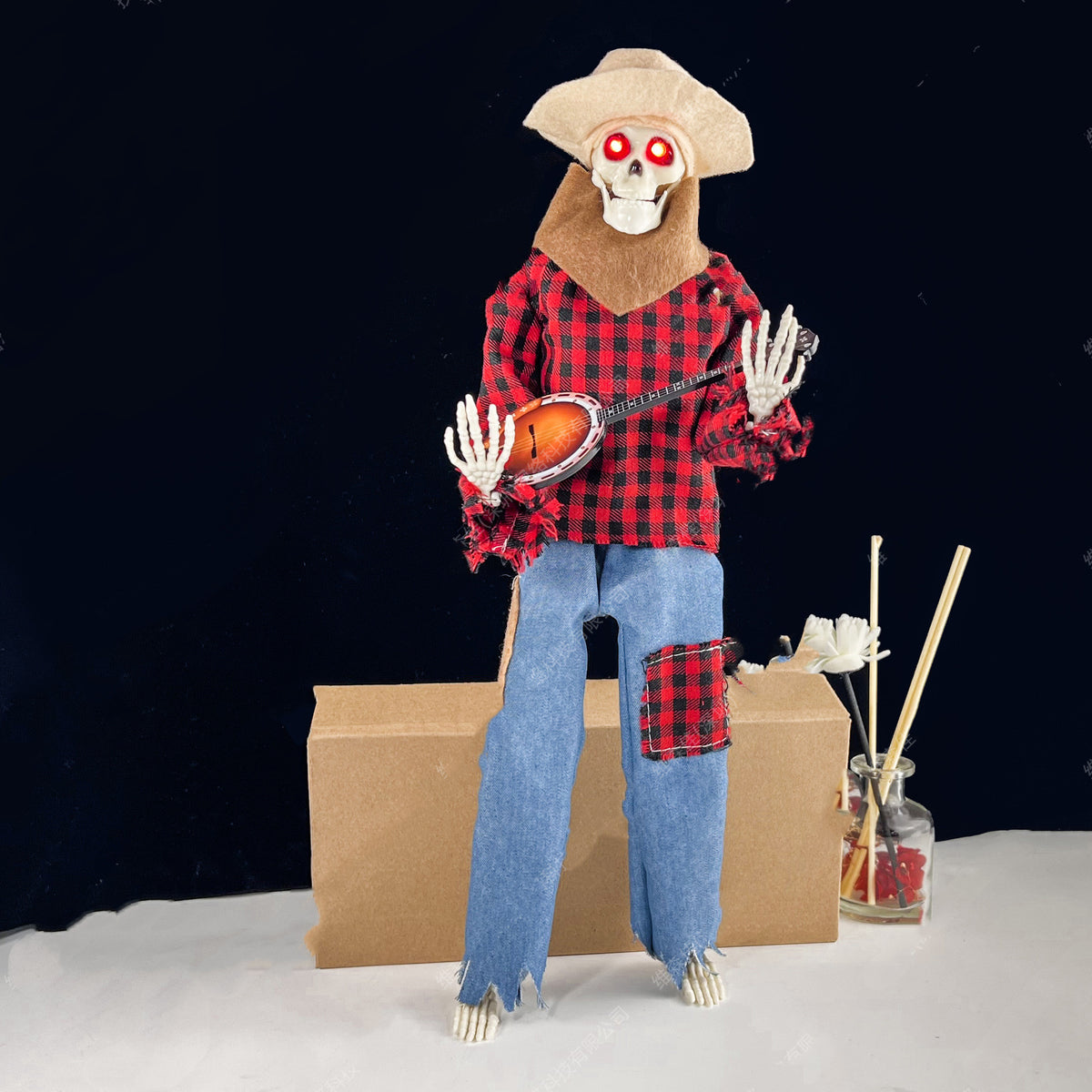 Halloween Skeleton Guitarist Decoration (photo 8)
