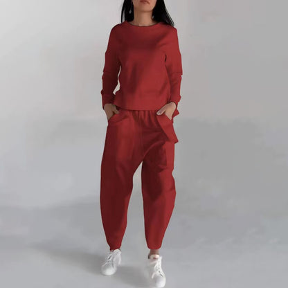 Women's Back-Slit Sweatshirt and Loose Pants Set (photo 6)