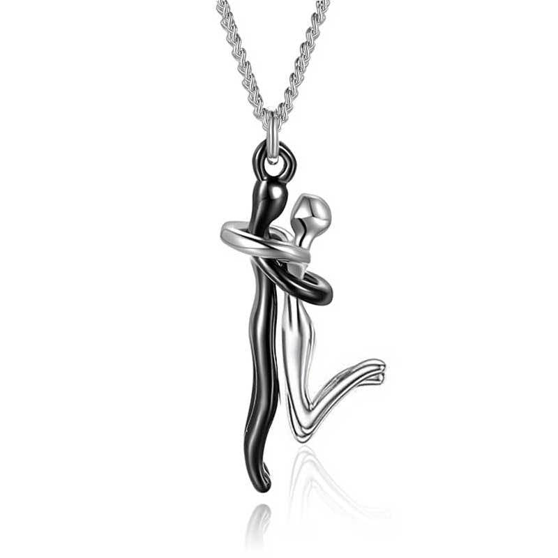 Hugging Couple Pendant Necklace (photo 2)
