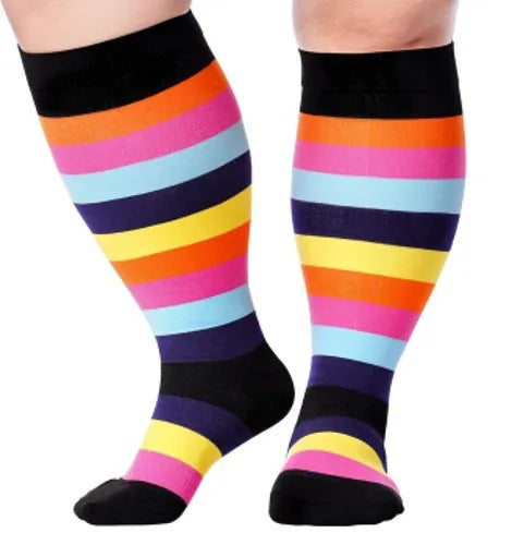 Plus-Size Printed Compression Socks (photo 8)