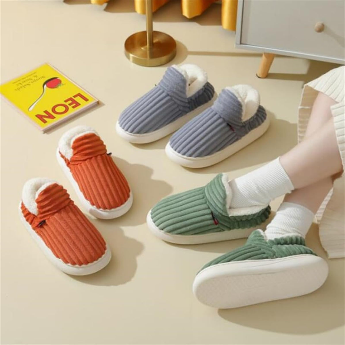 Striped Plush Winter House Slippers, Unisex (photo 2)