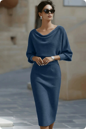 Women's Pleated Batwing-Sleeve A-Line Midi Dress (photo 12)
