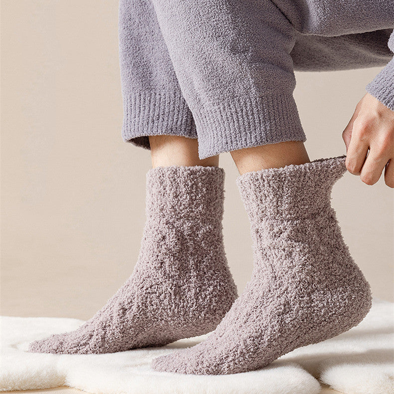 Fuzzy Coral Fleece Socks (photo 3)