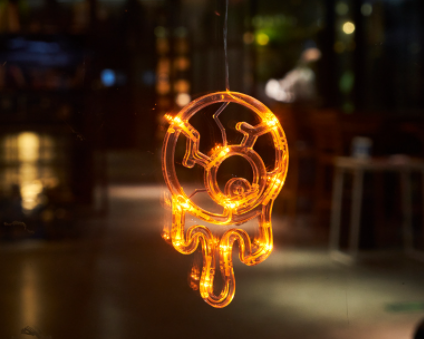 Halloween LED Window Suction Cup Lights (photo 13)